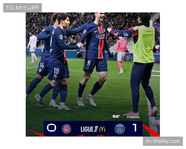 深度战术：巴黎圣日耳曼如何通过阵型切换锁定胜局